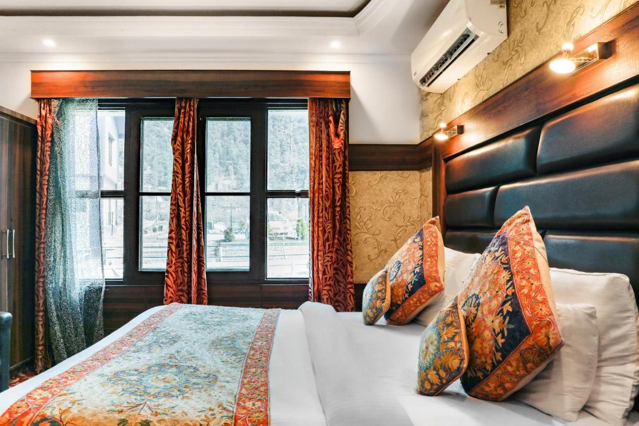 Hotel Pahalgam Retreat Exteriér fotografie